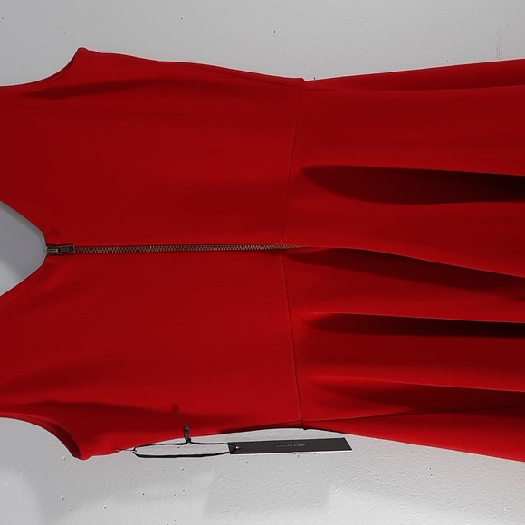 - NWT LULUS RED DRESS SZ M - Picture 6 of 10